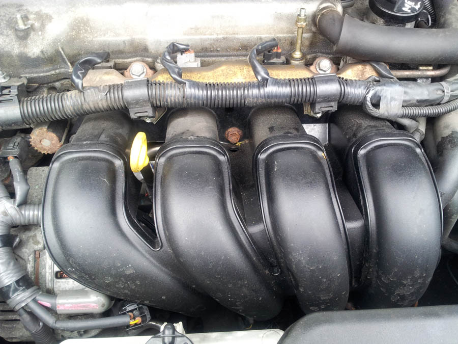 Toyota Avensis T3-X intake-manifold